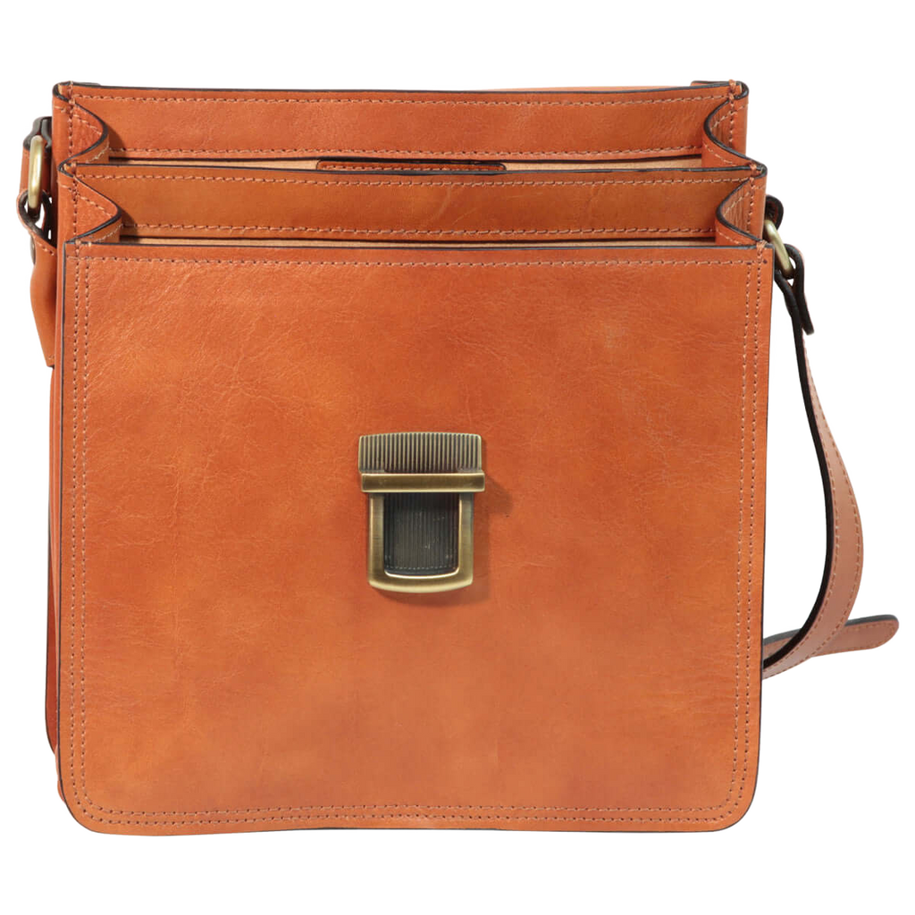 Borsa a tracolla in pelle marrone con tasca frontale e fermaglio metallico