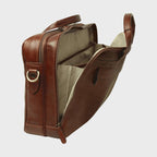 Borsa in pelle marrone per laptop con zip e tasca frontale