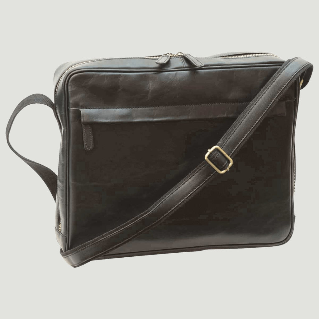 Borsa messenger in pelle scura con tracolla regolabile e zip superiore