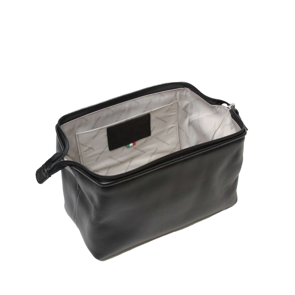 Beauty case in pelle nero aperto con fodera grigia e tasca interna