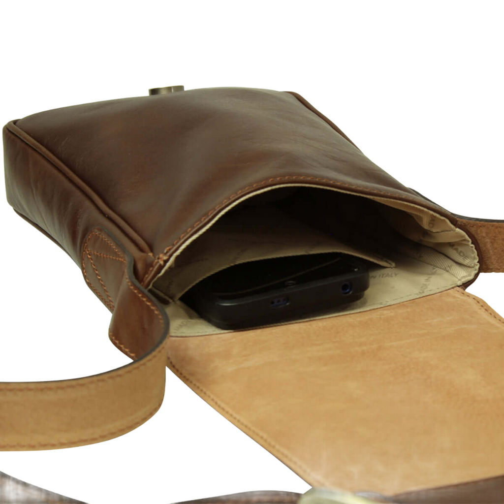Borsa a tracolla in pelle castagna Old Angler con apertura e interno chiaro