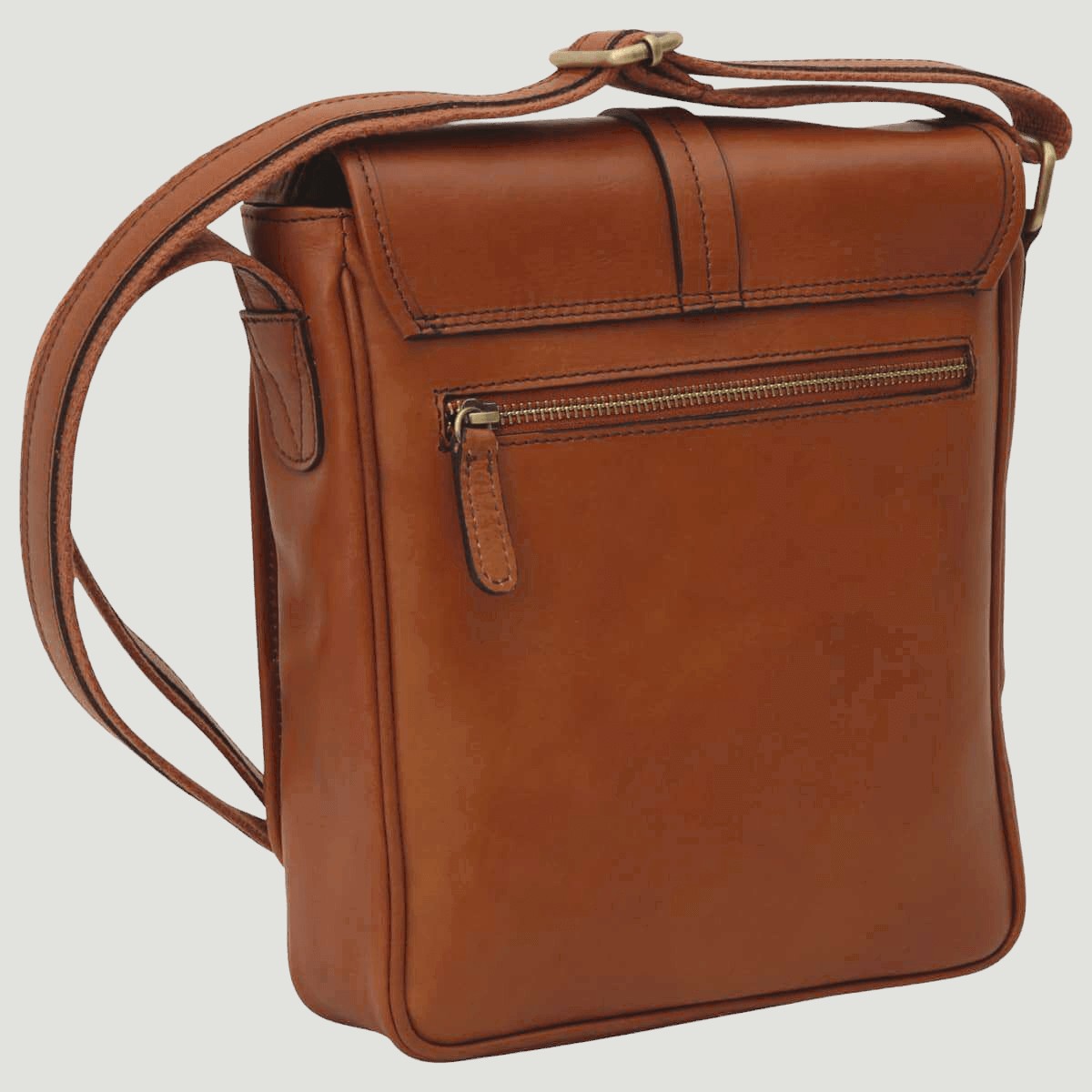 Borsa messenger in pelle marrone con zip frontale e tracolla