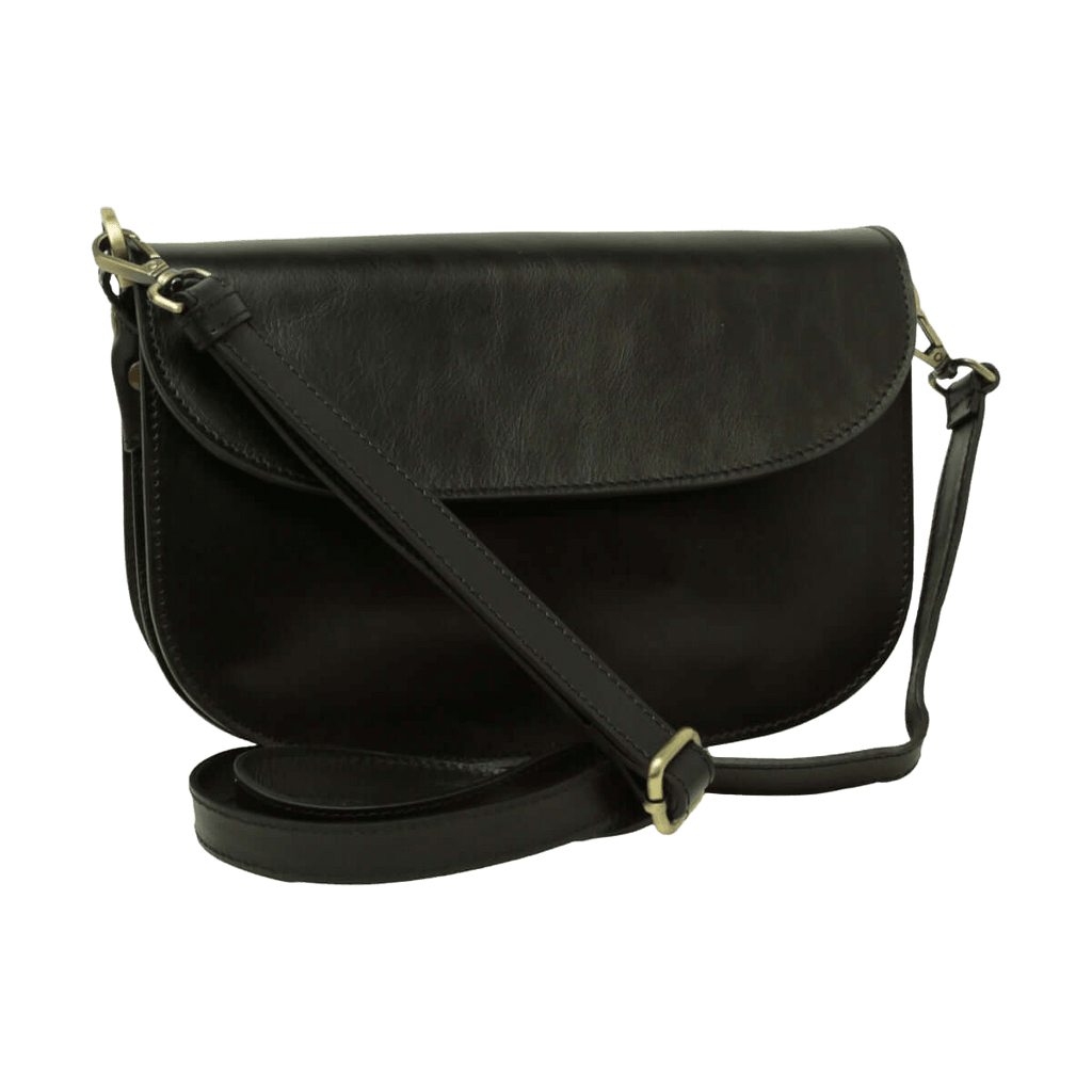 Borsa a tracolla nera in vitello con tracolla regolabile e cinturino frontale.