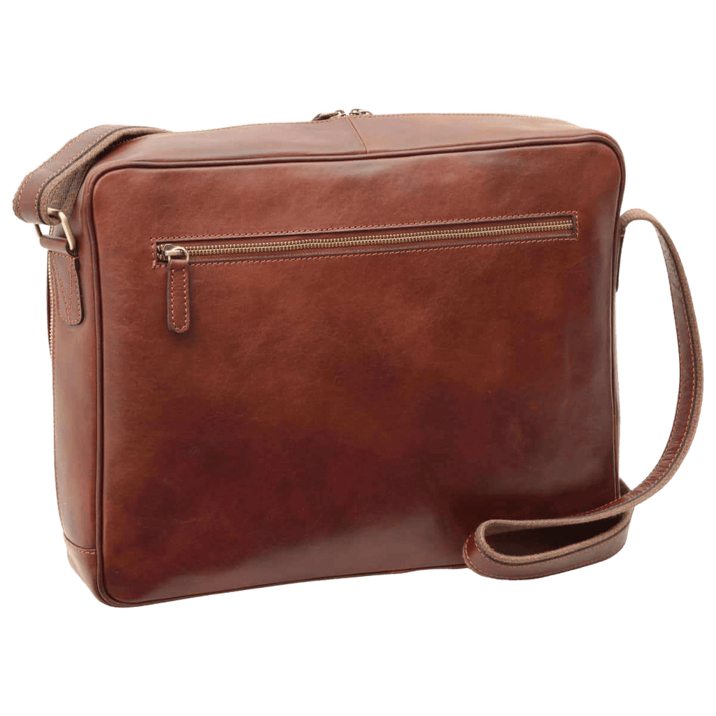 Borsa messenger in pelle marrone con tracolla e zip frontale