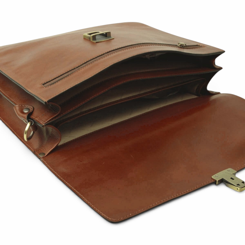 Cartella porta laptop in pelle marrone aperta con vano interno e tasca a zip