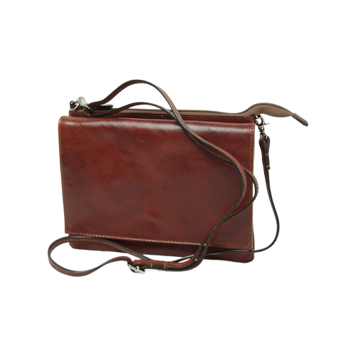 Borsa a tracolla in pelle marrone con tracolla e chiusura frontale