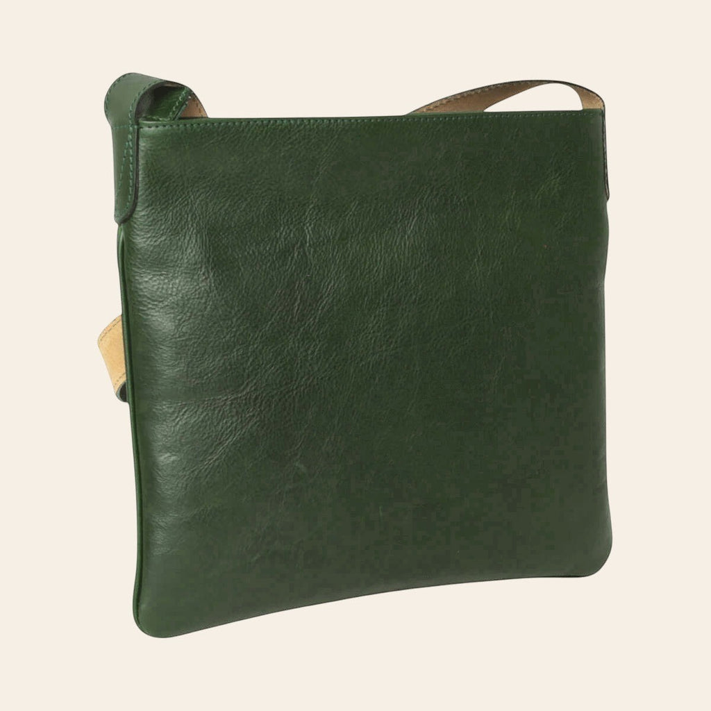 Borsa a tracolla grande in pelle verde, profilo liscio, tracolla con fibbia