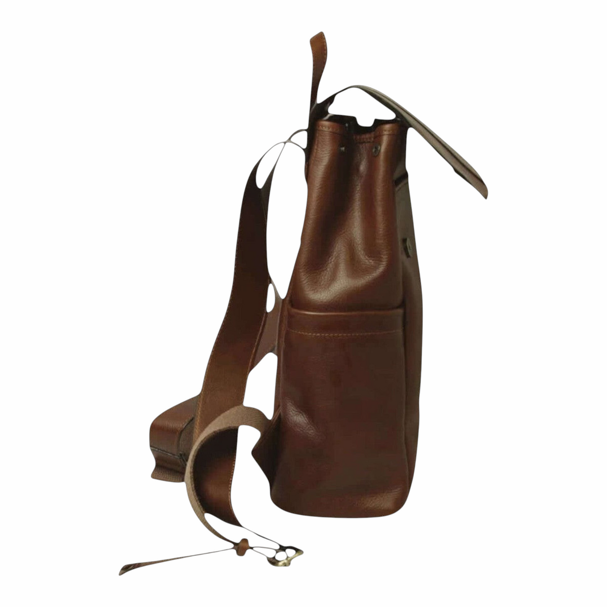 Zaino in pelle castagna con tracolla e manico superiore, tasche esterne