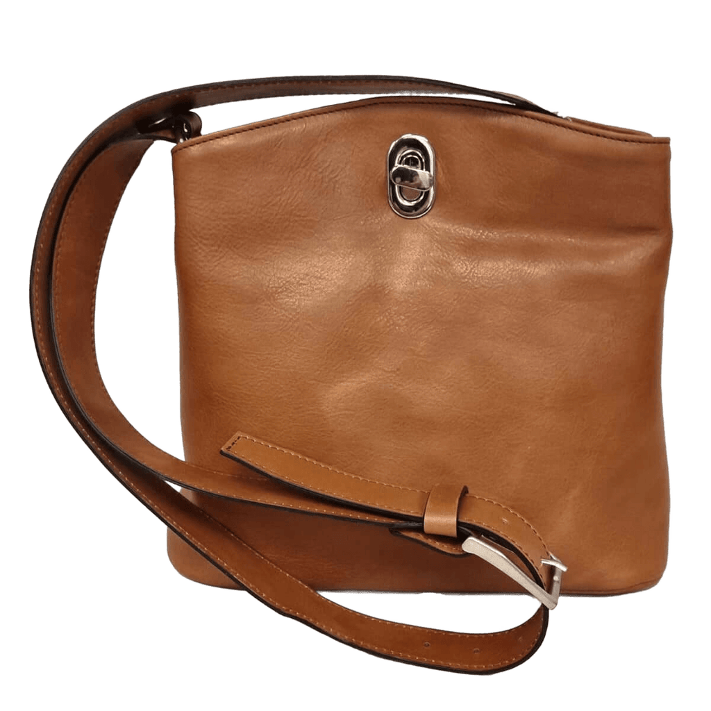 Borsa a secchiello in pelle color cuoio, chiusura metallica e tracolla regolabile