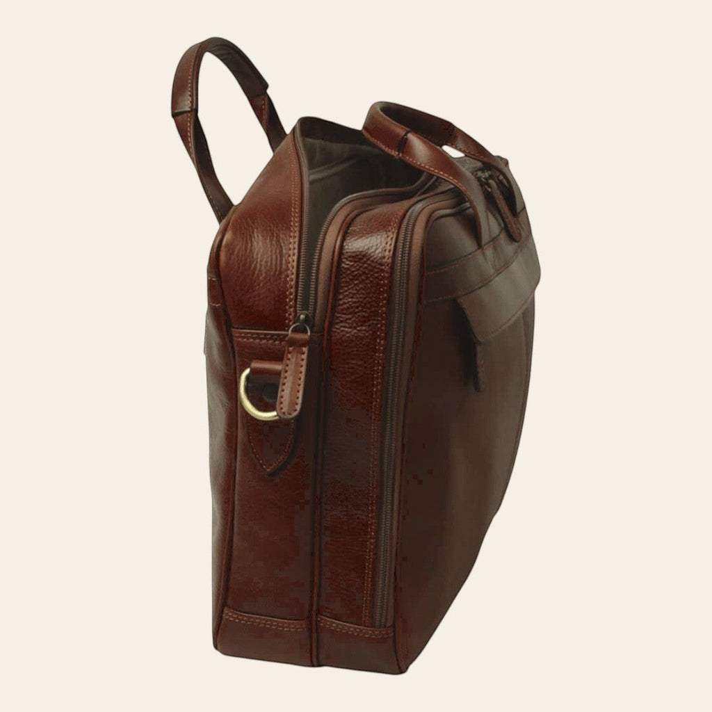 Borsa in pelle marrone per laptop con manico alto e tasca con zip laterale