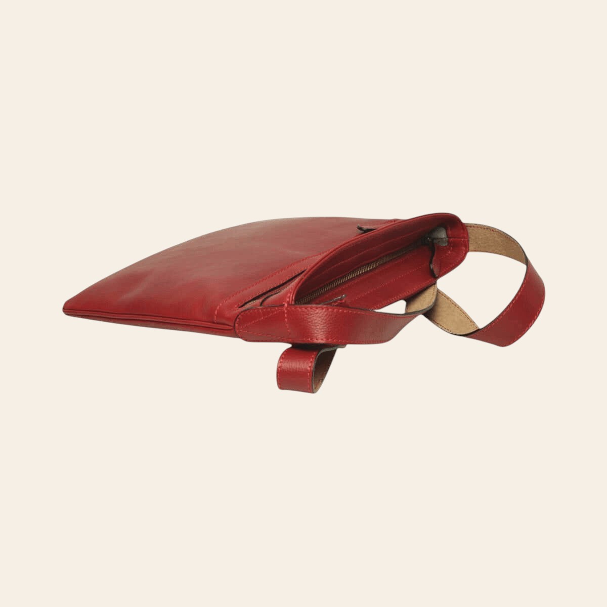 Borsa a tracolla grande rossa in pelle con fascia frontale e tracolla