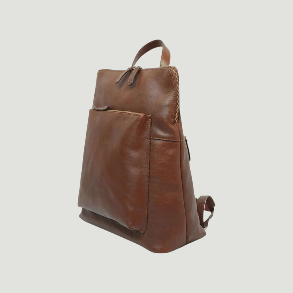 Zaino in pelle marrone con tasca frontale e tracolla laterale