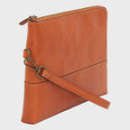 Portadocumenti in pelle marrone con zip e tracolla con fibbie in metallo