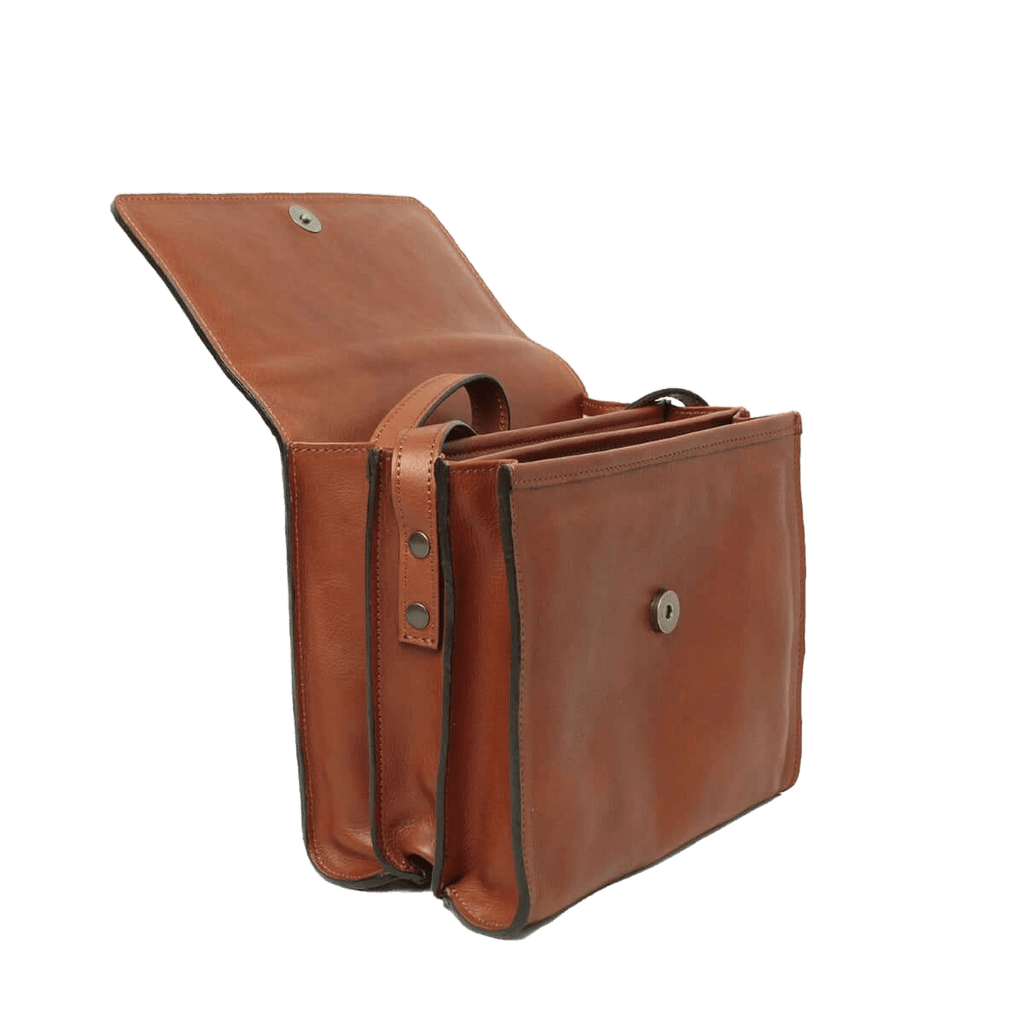 Borsa a tracolla in pelle cuoio aperta con tracolla e chiusura frontale
