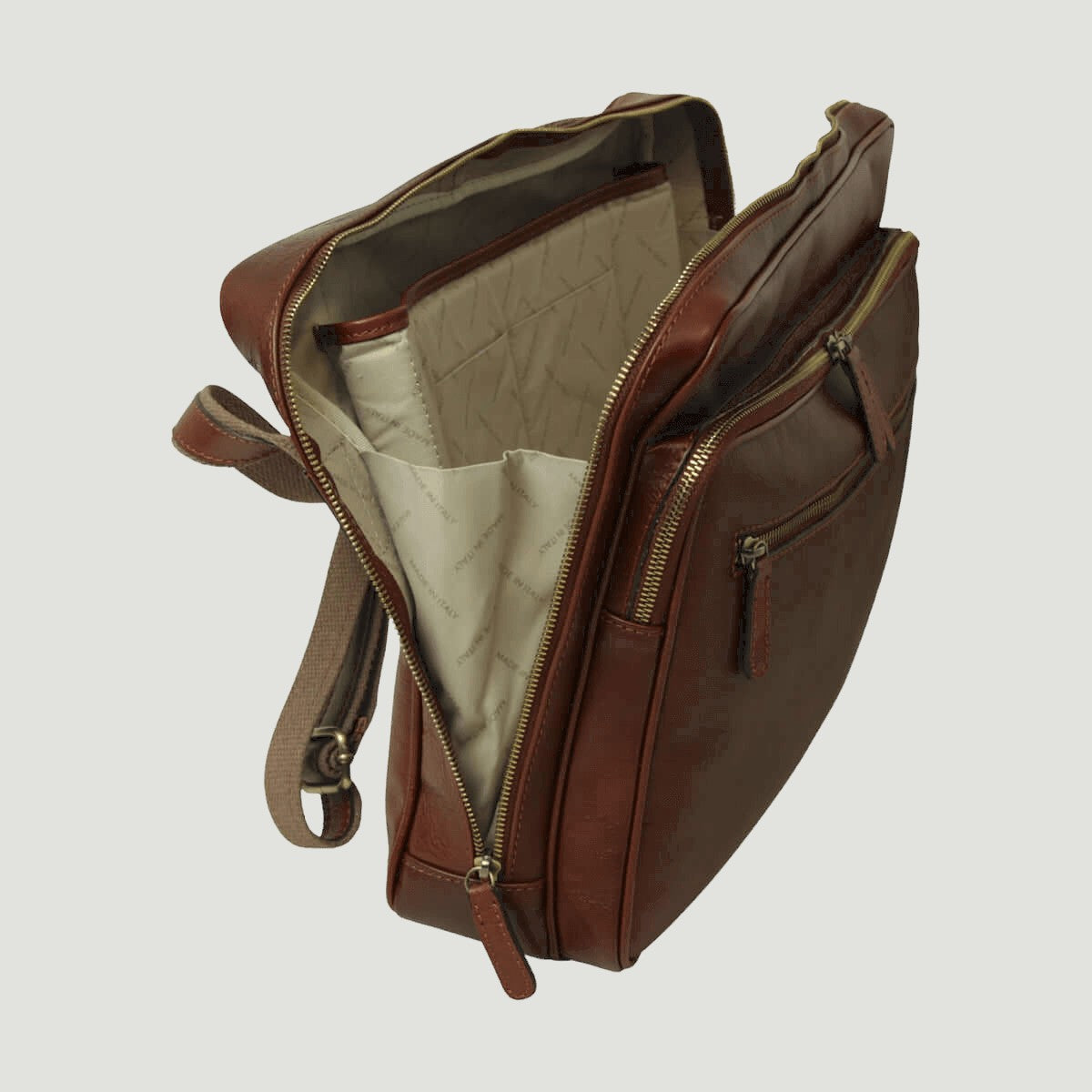 Borsa messenger in pelle marrone con zip e interno foderato chiaro