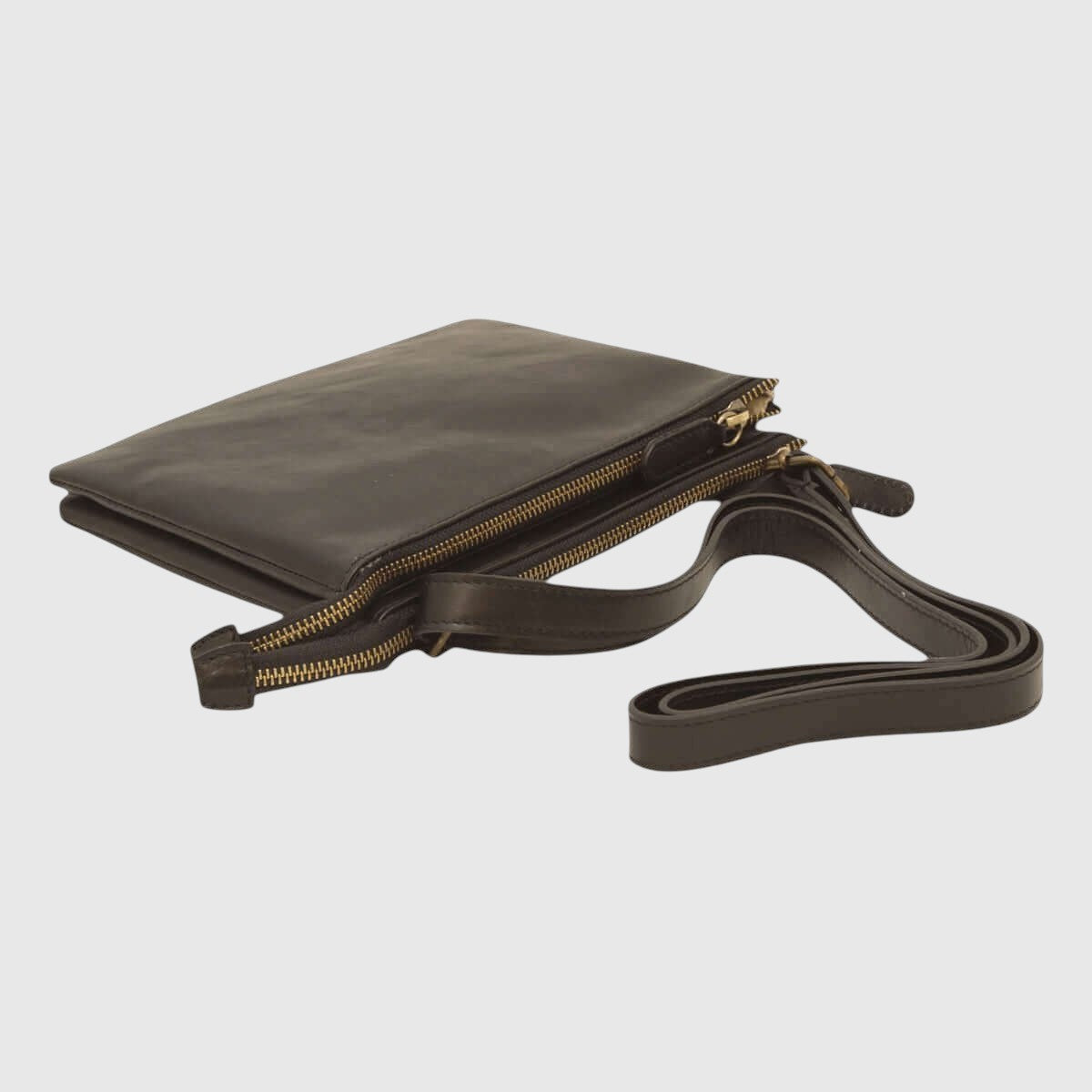 Borsa a tracolla in vitello pieno fiore nera con doppia tasca con zip metalliche