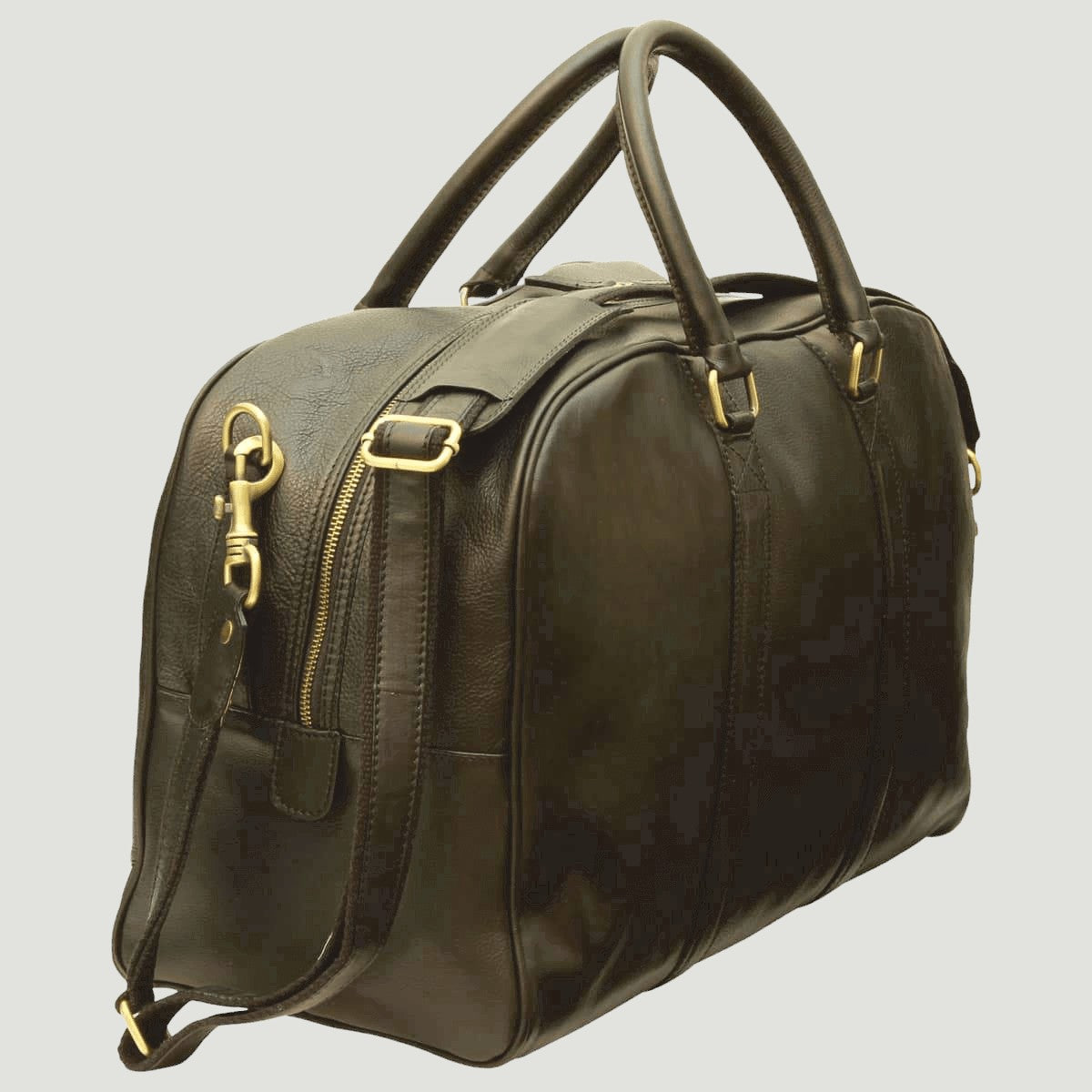 Borsone da viaggio in pelle nera Old Angler con zip frontale e tracolla