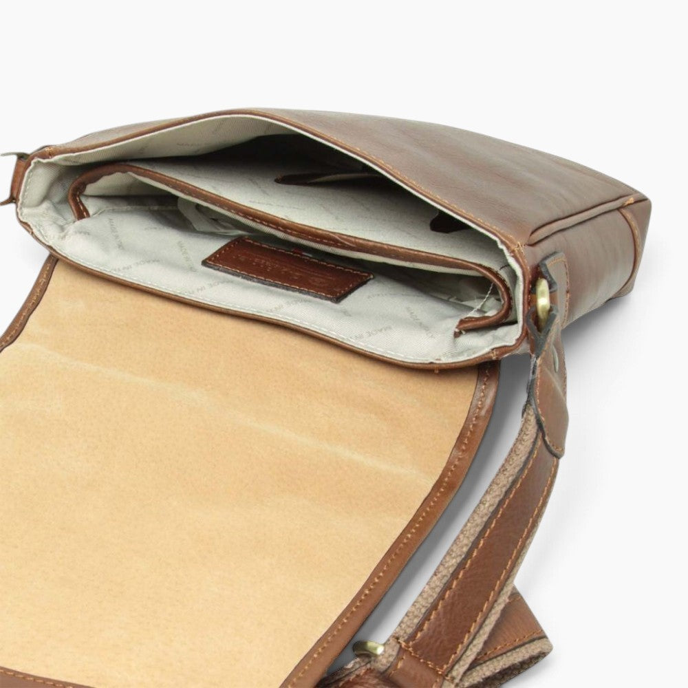 Borsa messenger Vetrina Fiorentina in pelle di vitello color castagna con interno foderato e scomparto per tablet
