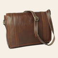 Borsa messenger Vetrina Fiorentina in vitello morbido color castagna con tracolla regolabile e chiusura a calamita