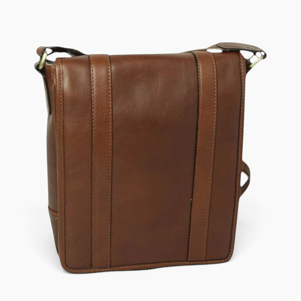 Borsa messenger Vetrina Fiorentina in pelle di vitello color castagna con chiusura a calamita e tracolla regolabile