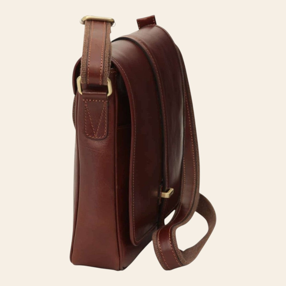 Borsa messenger Vetrina Fiorentina in pelle marrone pieno fiore con tracolla regolabile e chiusura magnetica