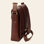 Borsa messenger Vetrina Fiorentina in pelle marrone pieno fiore con tracolla regolabile e chiusura magnetica
