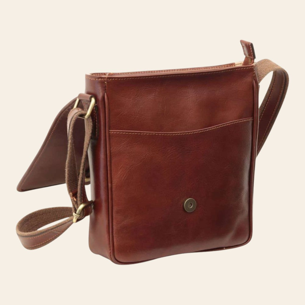 Borsa messenger Vetrina Fiorentina in pelle di vitello marrone con chiusura magnetica e tracolla regolabile