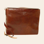 Borsa messenger Vetrina Fiorentina in pelle pieno fiore marrone con tracolla regolabile e chiusura a patta