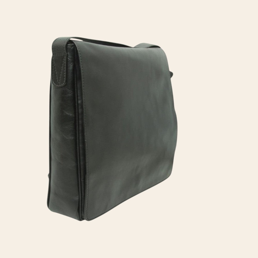 Borsa messenger Vetrina Fiorentina in pelle di vitello nero pieno fiore con tracolla regolabile e chiusura a patta