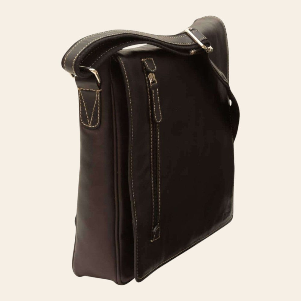 Borsa messenger Vetrina Fiorentina in pelle di bufalo nera con tracolla regolabile e chiusura a ribalta