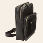 Borsa messenger piccola Vetrina Fiorentina in pelle nera artigianale con zip dorate e tracolla regolabile