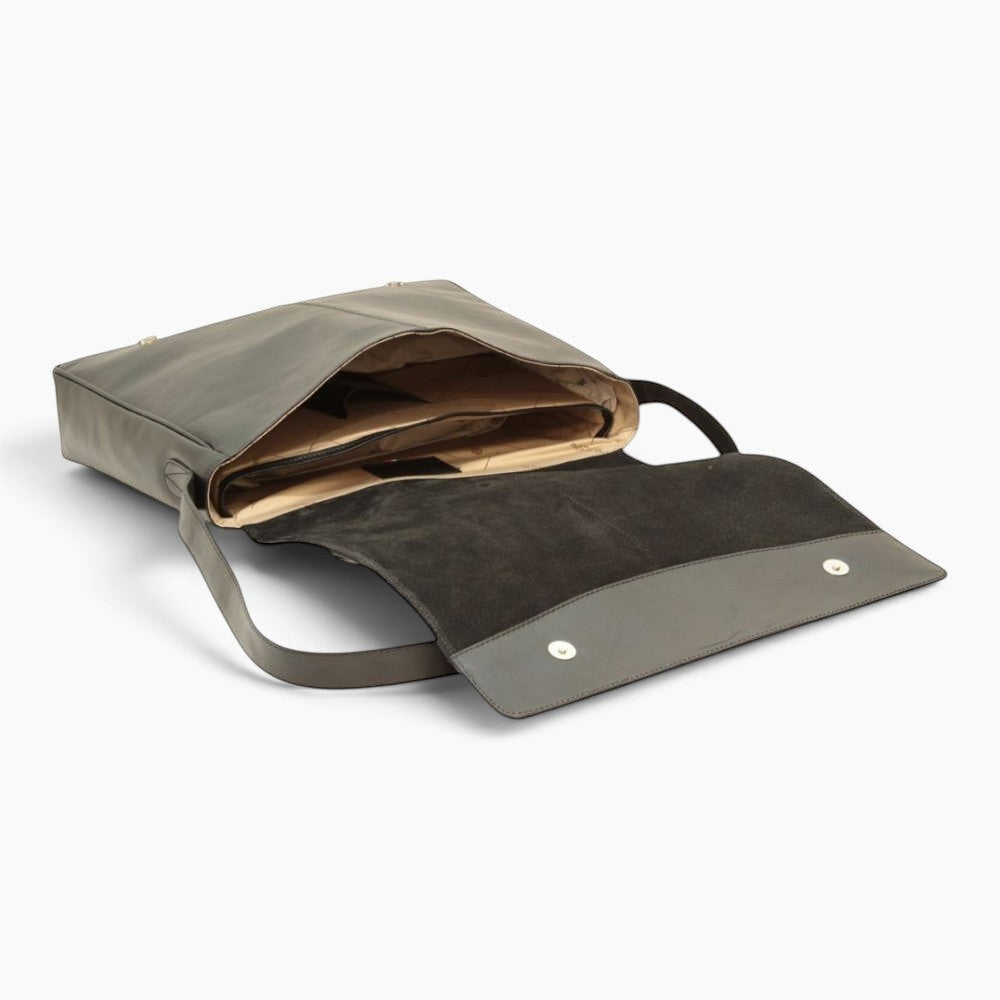 Borsa messenger Vetrina Fiorentina in pelle di vitello pieno fiore nera con interno foderato e tracolla regolabile