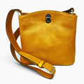 Borsa a secchiello Vetrina Fiorentina in pelle pieno fiore color ocra con chiusura a girello e tracolla regolabile