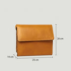Borsa a tracolla Vetrina Fiorentina in pelle di vitello pieno fiore color ocra con chiusura a pattina e dimensioni