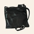 Borsa a tracolla Vetrina Fiorentina in pelle di vitello nera con chiusura a zip e tracolla regolabile