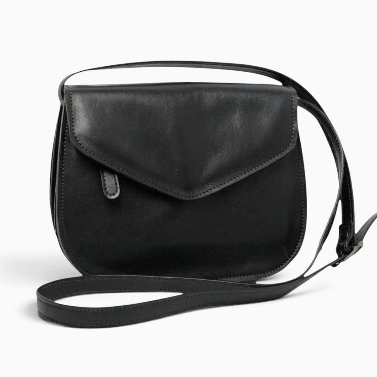 Borsa a tracolla Vetrina Fiorentina in pelle di vitello nera artigianale con patta e tracolla regolabile
