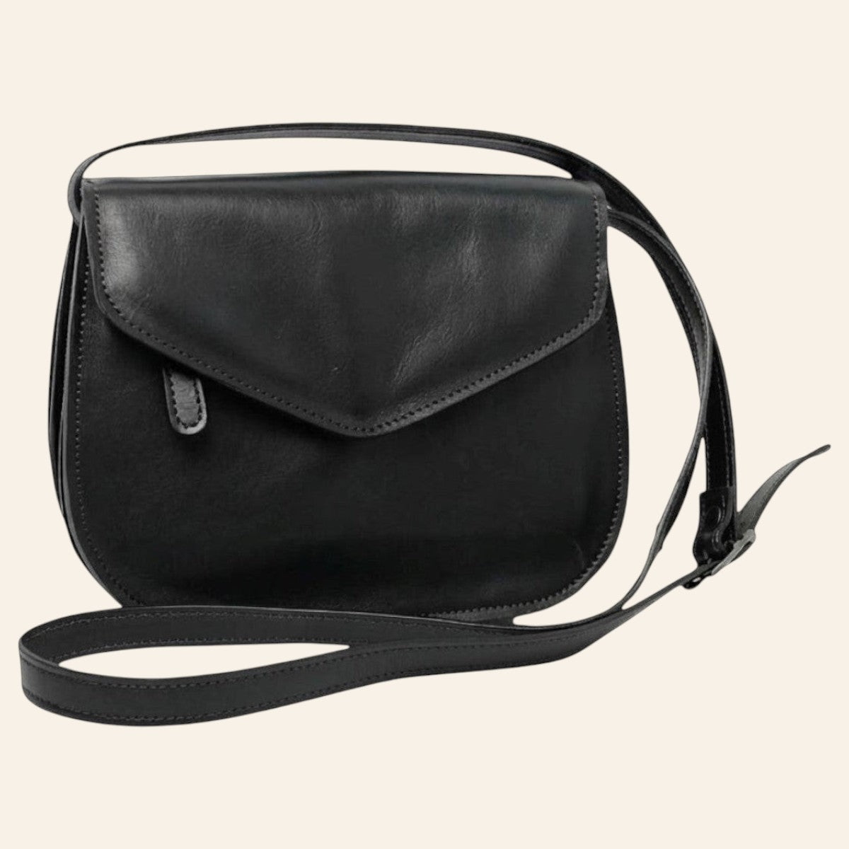 Borsa a tracolla Vetrina Fiorentina in pelle di vitello pieno fiore nera con pattina e tracolla regolabile