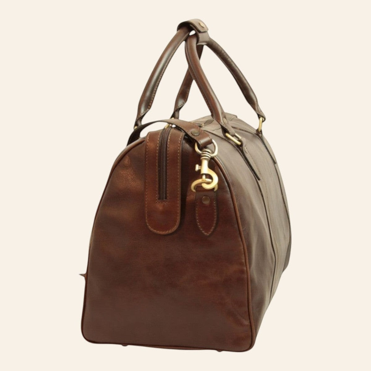 Borsa da viaggio Vetrina Fiorentina in pelle di vitello testa di moro con tracolla e dettagli in ottone anticato