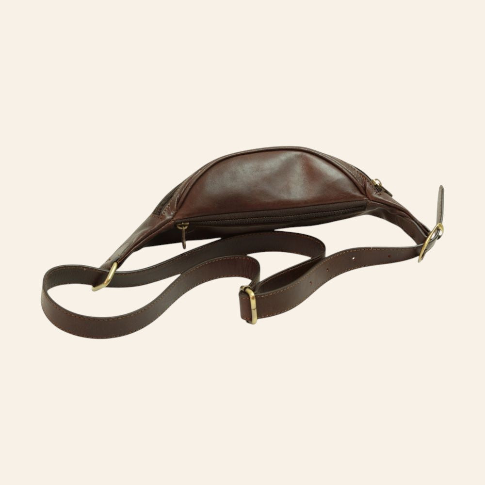 Vetrina Fiorentina dark brown full-grain calf leather fanny pack with adjustable strap and zip closure