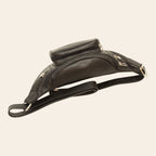 Marsupio Vetrina Fiorentina in pelle nera artigianale con quattro tasche con zip e tracolla regolabile
