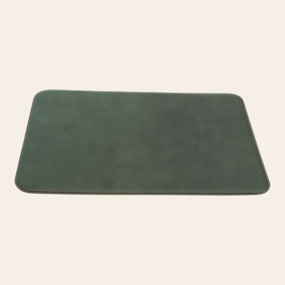 Sottomano Vetrina Fiorentina in pelle di vitello verde pieno fiore, accessorio artigianale elegante per scrivania